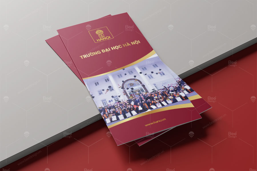 Thiết kế Brochure gấp 4 Đại học Hà Nội